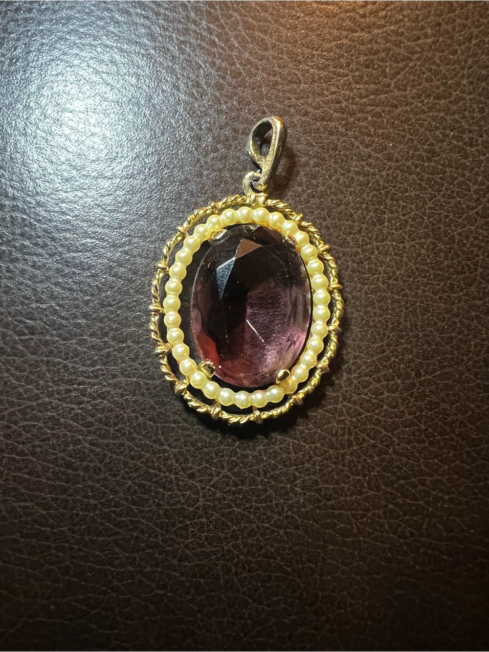Avon Renaissance Style Pendant